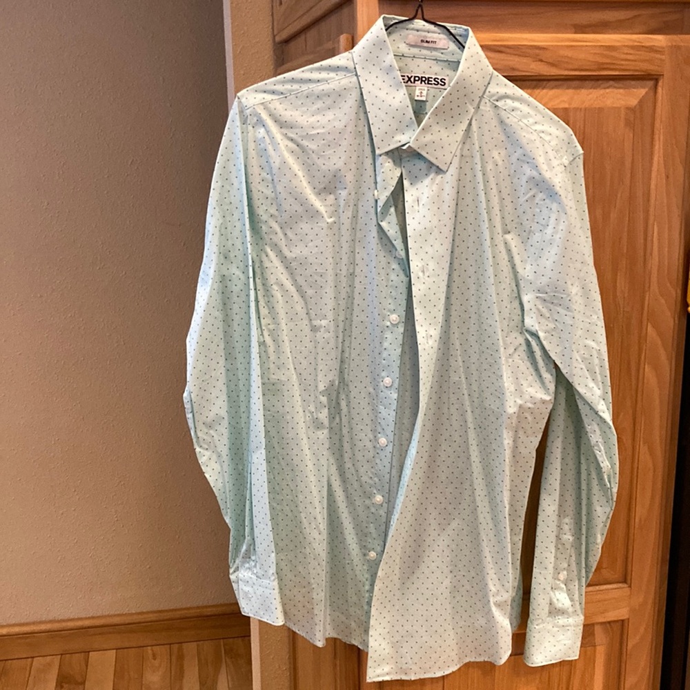 Express men’s slim fit dress shirt. 15-15.5 Light green.